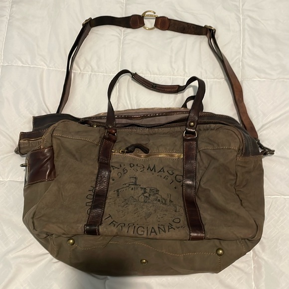 Campomaggi Handbags - Vintage Campomaggi Canvas Shoulder Bag